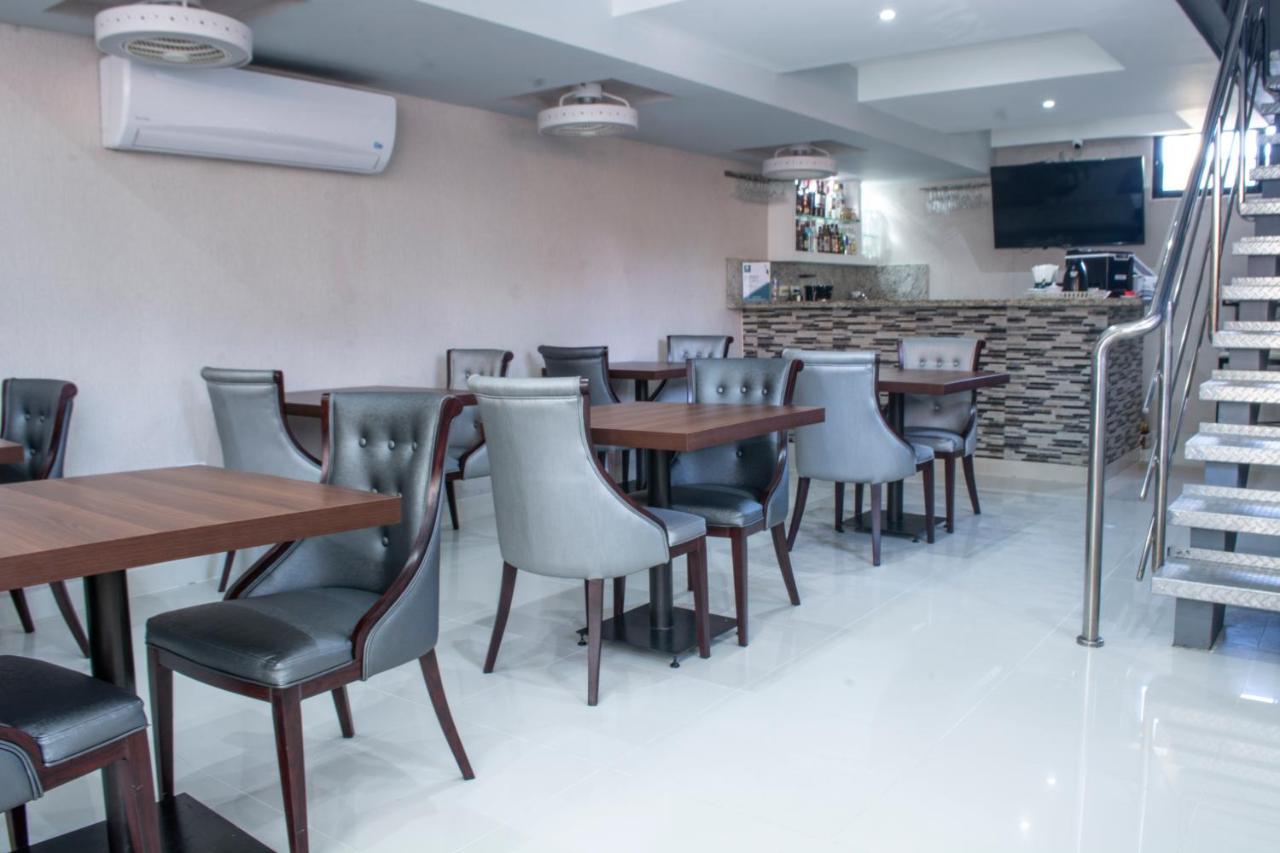 Malecon Premium Rooms & Hotel Santo Domingo Exterior photo